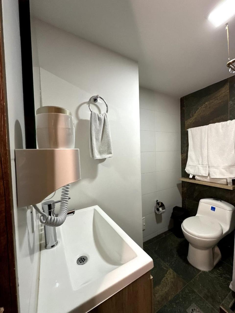 Hotel Zona Verde Medellín Eksteriør billede